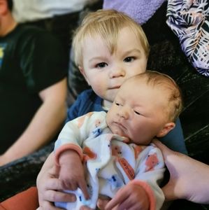 Meet your Posher, Fallon